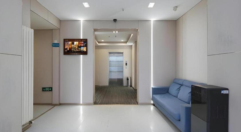 Jinjiang Inn Qingdao Wuxi Square Nanjing Road Metro Station Exterior foto